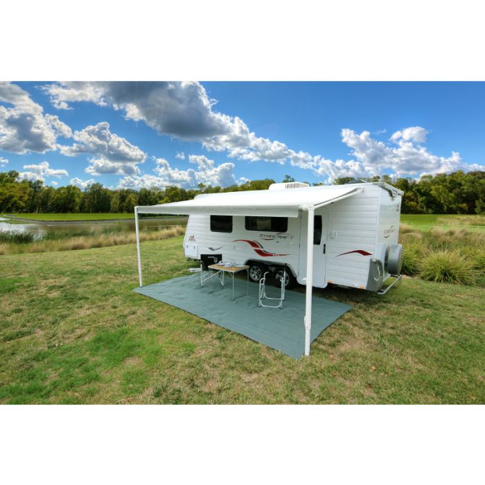 CARAVAN & RV